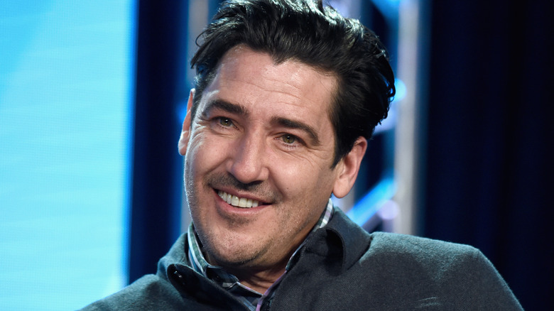 Jonathan Knight smiling