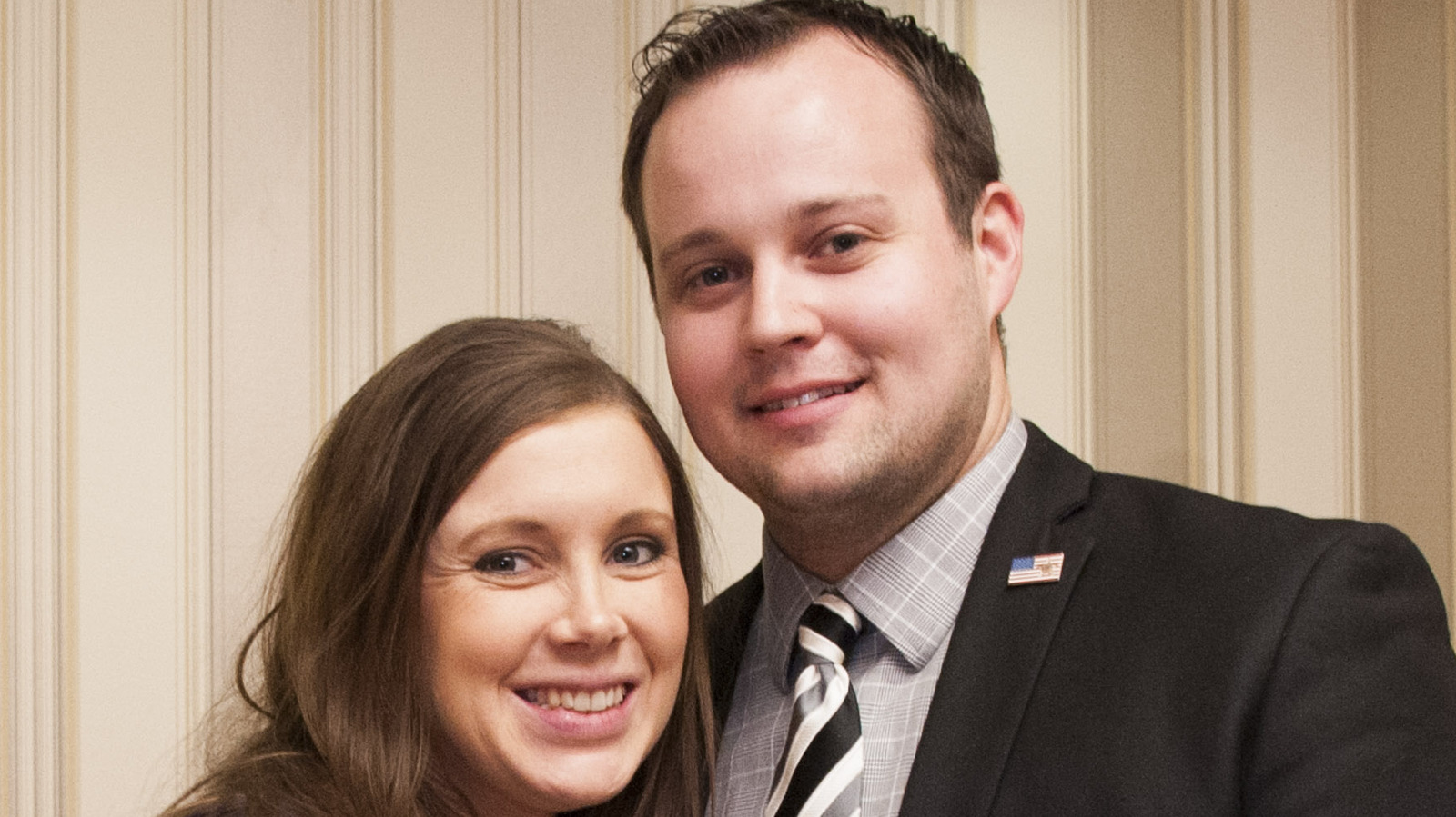 Josh Duggars Wife Anna Speaks Out For The First Time Since His Trial 