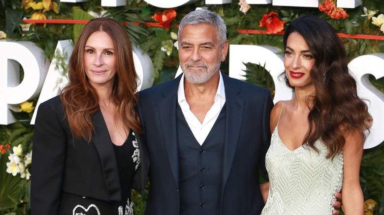 Julia Roberts, George Clooney, and Amal Clooney