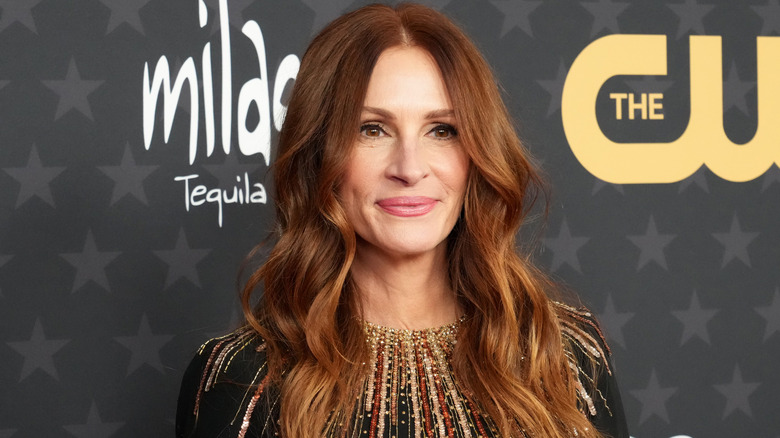 Julia Roberts at the Critics Choice Awards