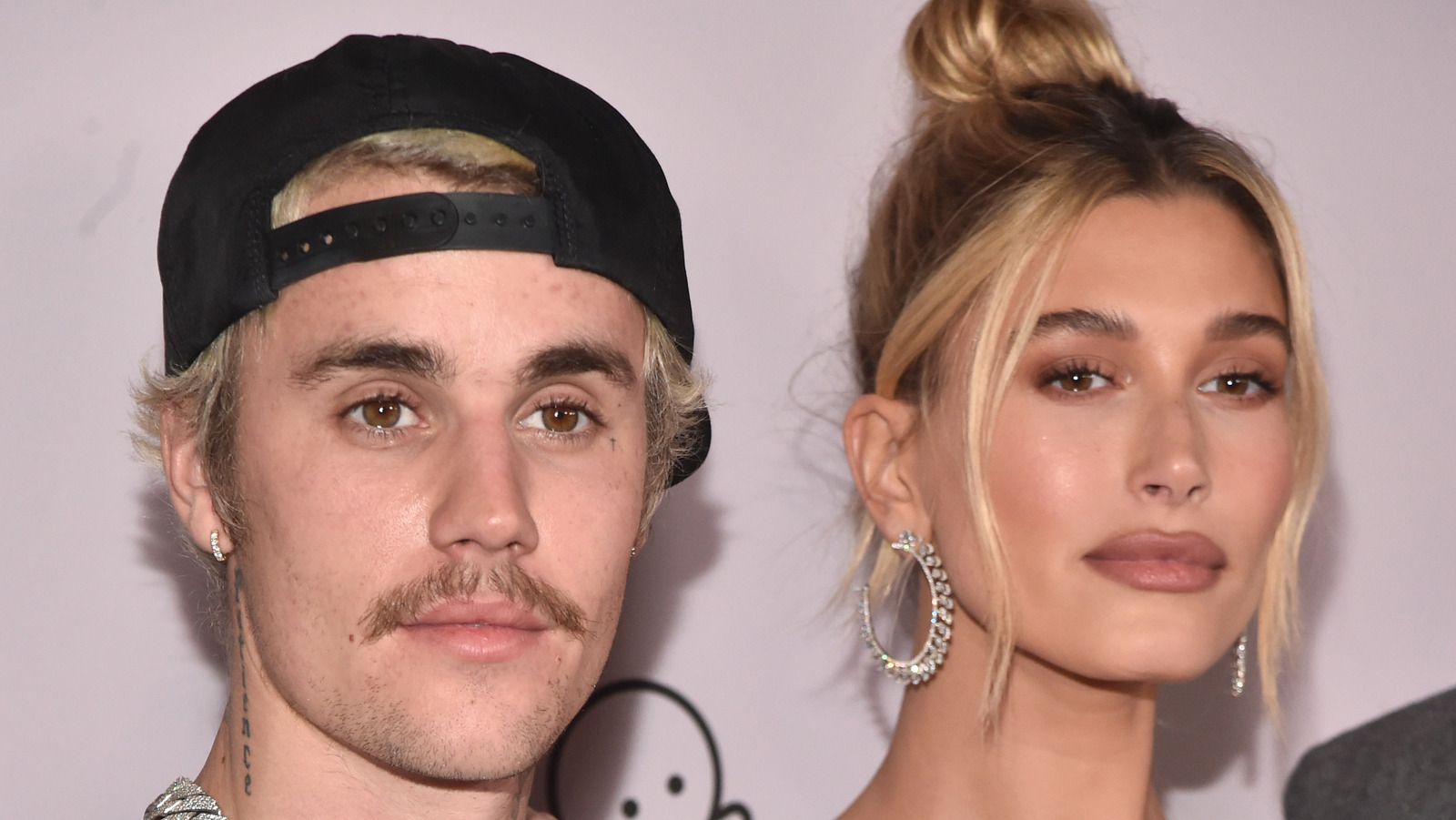 Justin Bieber Defends Hailey After Attacks From Selena Gomez Fans