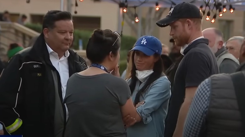 Meghan Markle and Prince Harry visiting fire evacuees in Pasadena, California