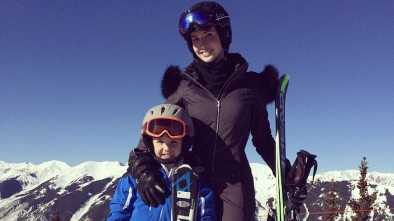 Old photo of Ivanka Trump and Kai Trump skiing