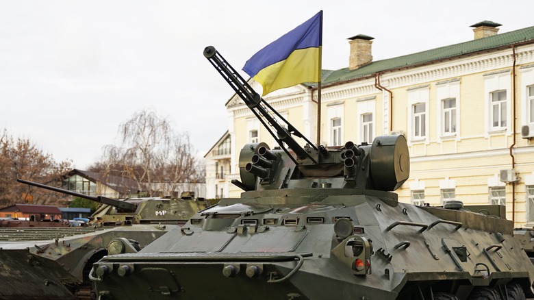 tank with Ukrainian flag 