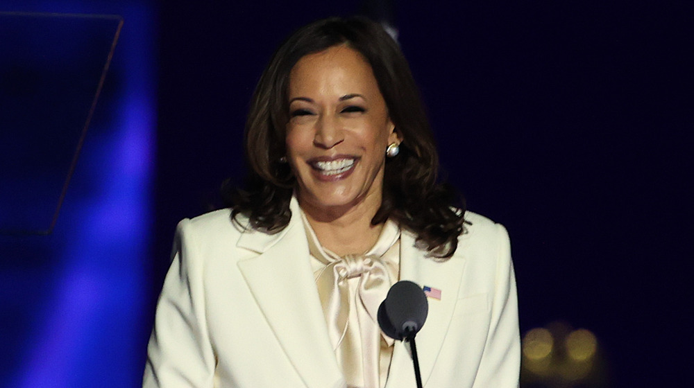 Kamala Harris Reveals Her Secret To The Perfect Thanksgiving Turkey