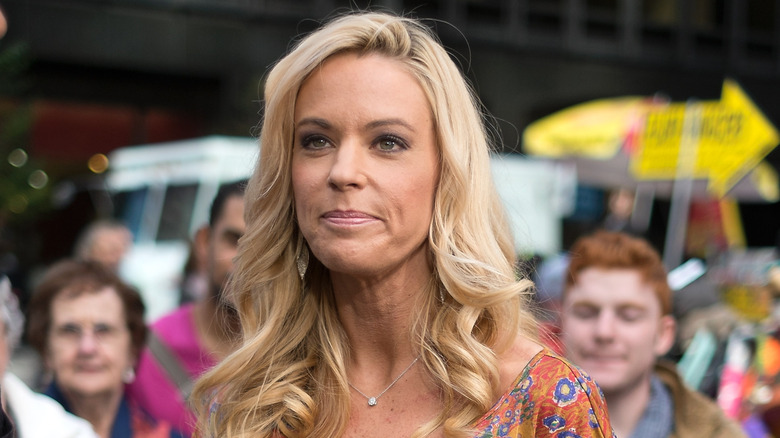 Kate Gosselin looking serious outside