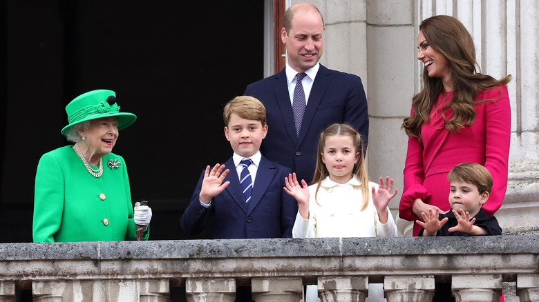 Queen with Cambridges