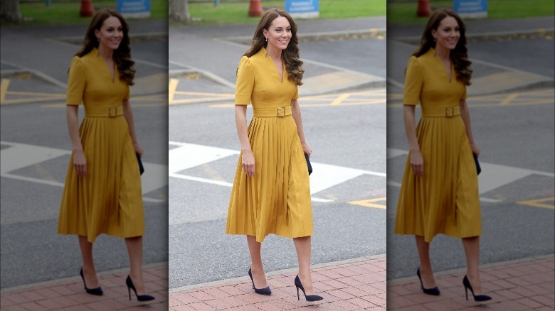 Kate Middleton at hospital wearing yellow