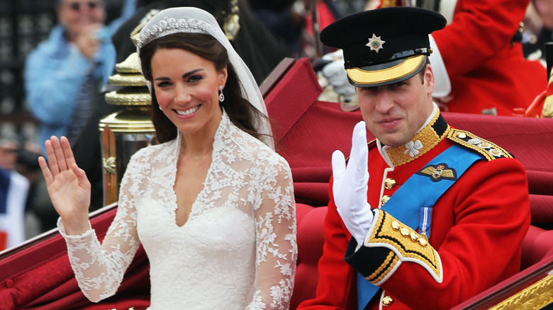Kate Middleton and Prince William waving