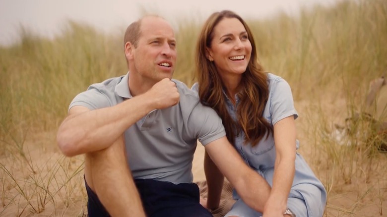 Prince Wiliam and Kate Middleton smiling