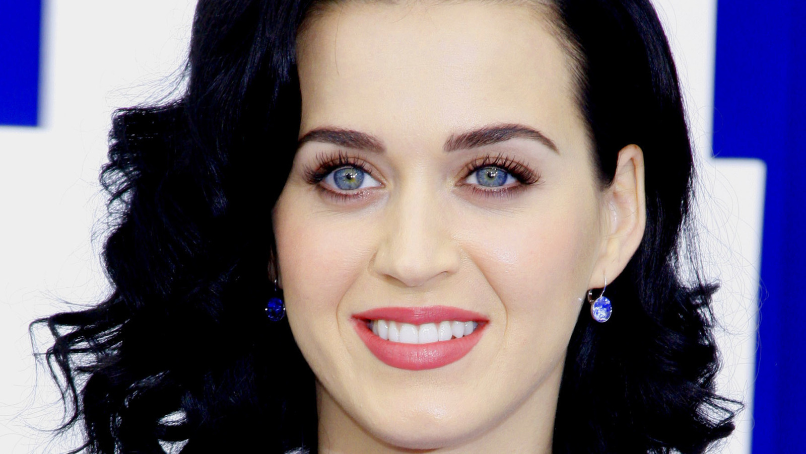 Katy Perry Is The Queen Of Camp And Kitsch. Here's How To Dress Like Her