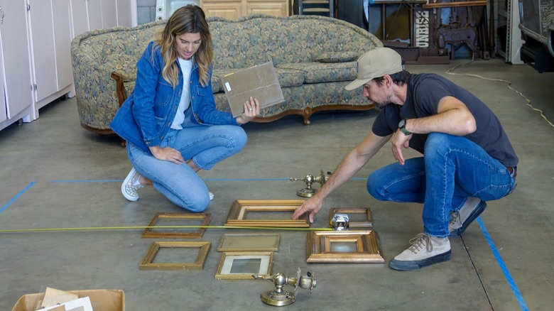 Kele and Christina with picture frames