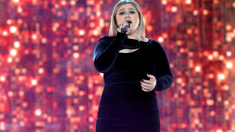 Kelly Clarkson performing 