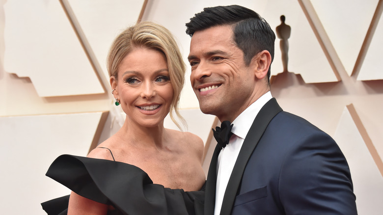 Kelly Ripa and Mark Consuelos