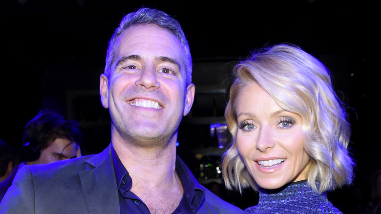 Andy Cohen and Kelly Ripa smiling