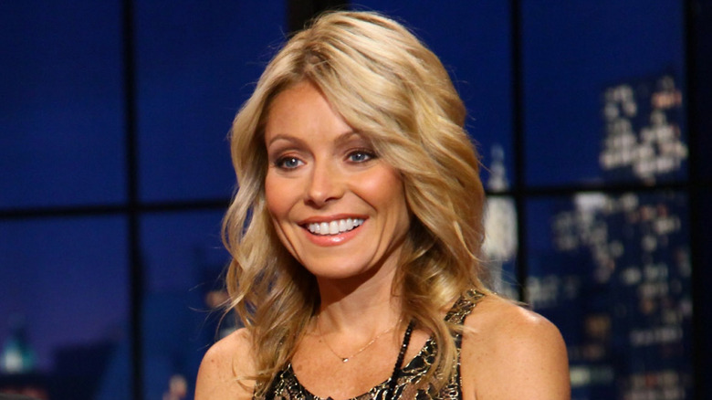 Closeup of Kelly Ripa smiling on show