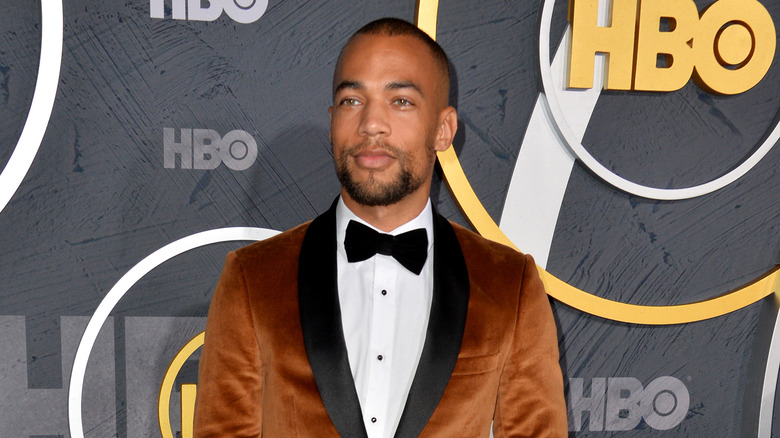 Kendrick Sampson posing