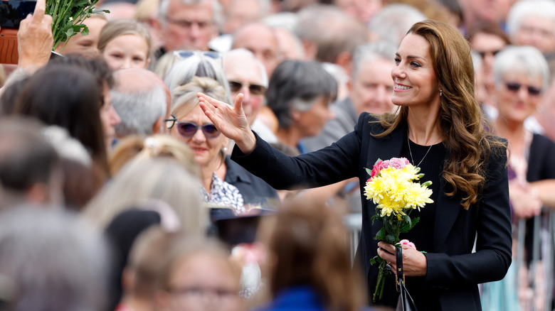 Kate Middleton with crowds 