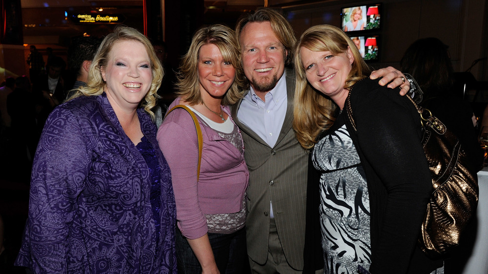 Kody Brown and his wives posing