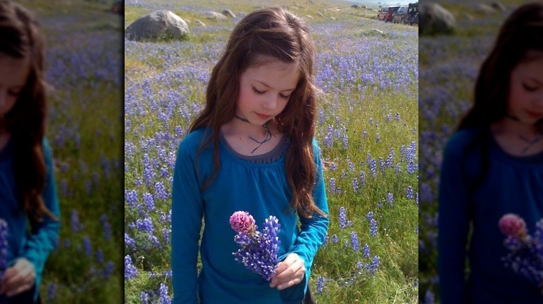 young Mackenzie Foy