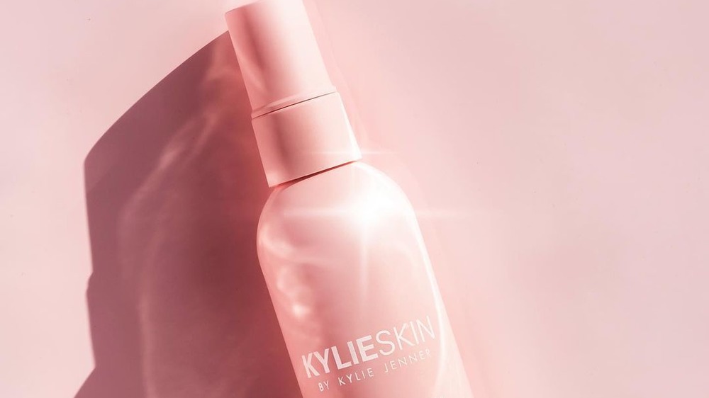 Kylie Cosmetics hand sanitizer 