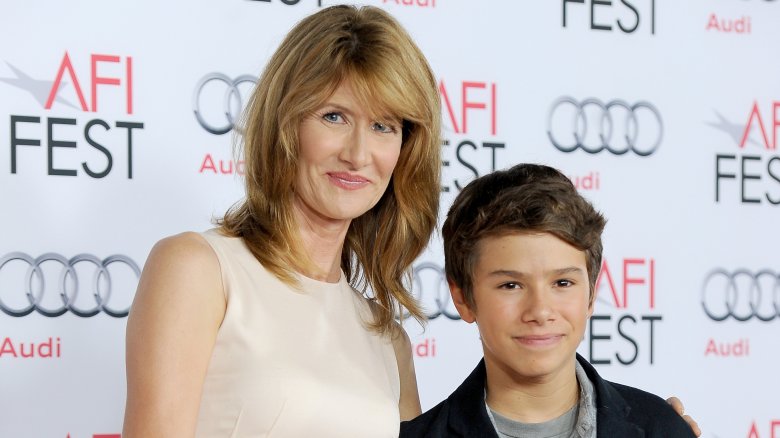 Ellery Harper with mom Laura Dern, 2013