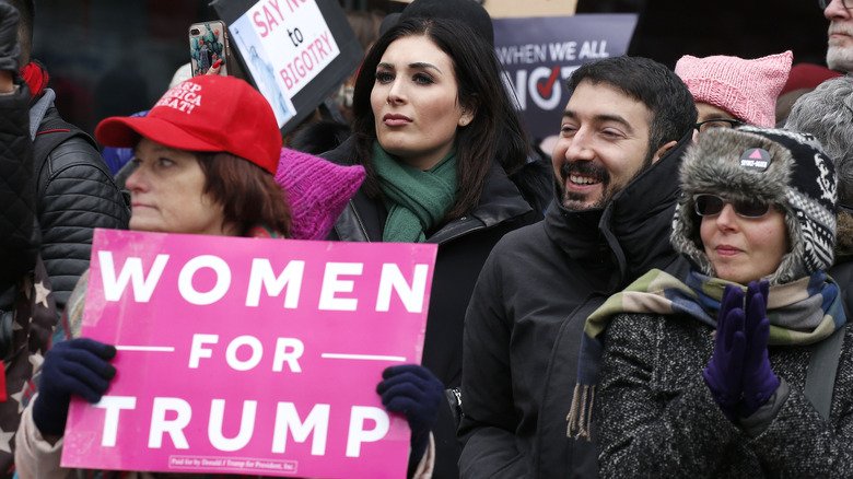 Laura Loomer rallies for Trump