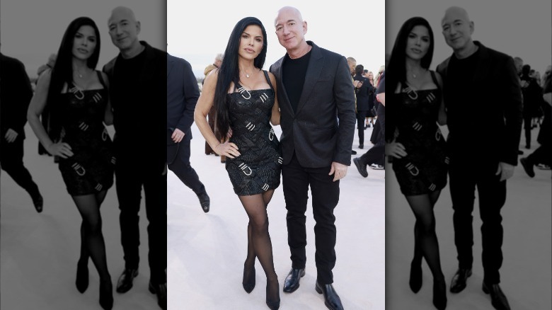 Lauren Sanchez and Jeff Bezos posing for photos