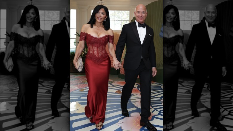 Lauren Sanchez and Jeff Bezos smiling