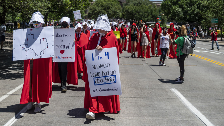 pro-choice protesters in Texas 