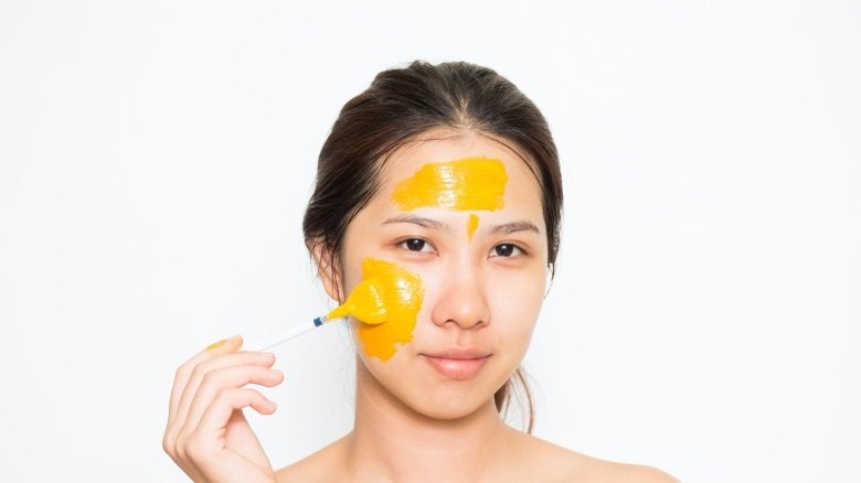 turmeric face mask