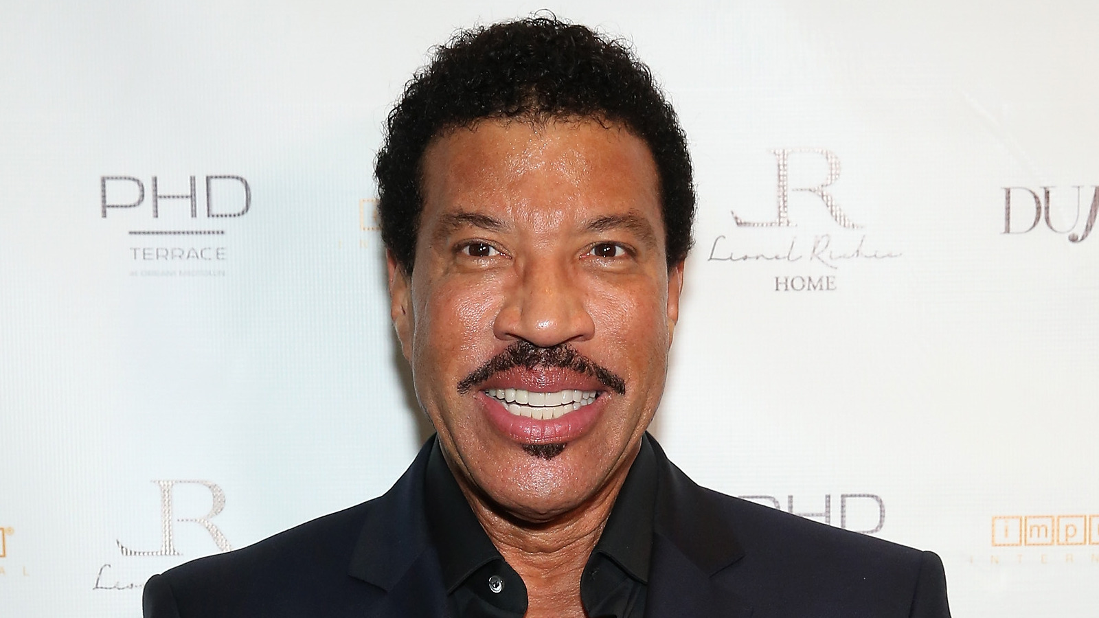 Lionel Richie Makes Royal Faux Pas Greeting Queen Camilla At Coronation