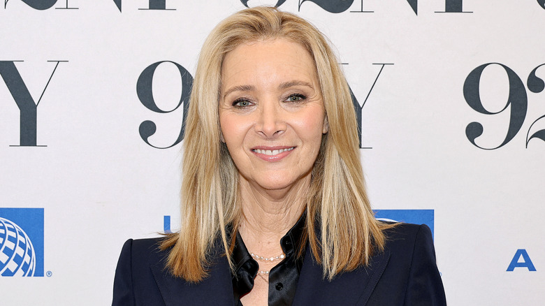 Lisa Kudrow smiling