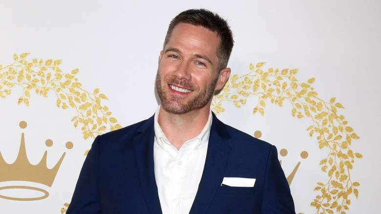  Luke Macfarlane at the Hallmark Winter 2019 TCA Event