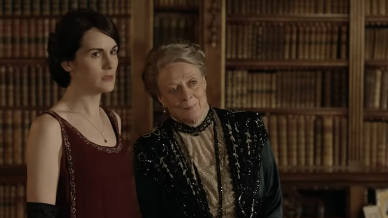 Lady Violet, Lady Mary, and Sir Richard talk 