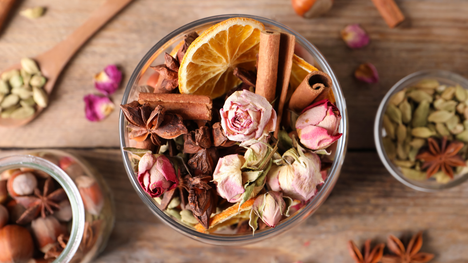 Making Your Own Potpourri Is Easier Than You Think