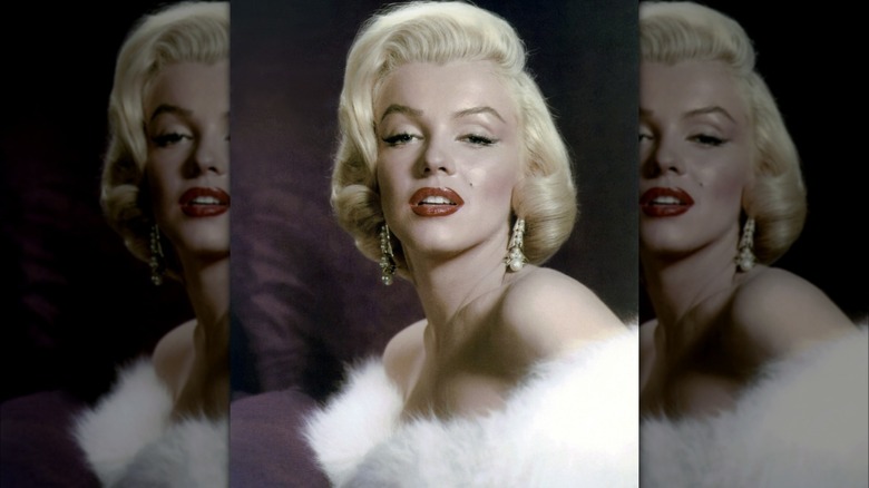 Marilyn Monroe platinum blonde hair