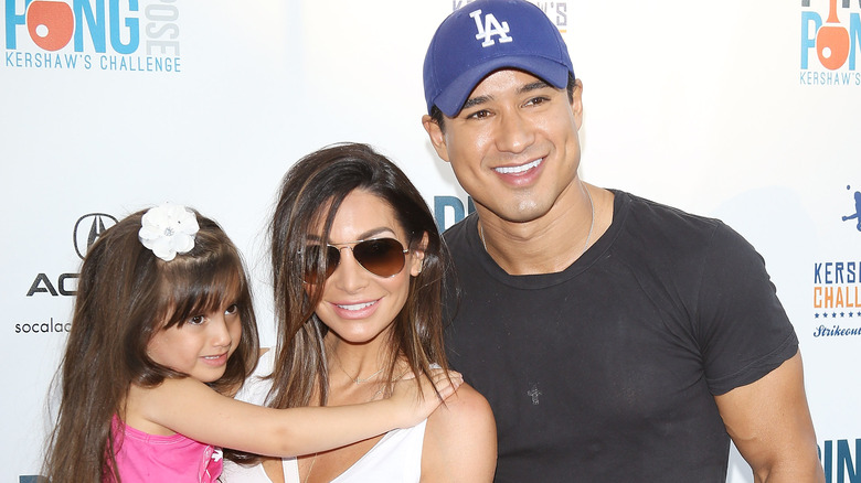 Gia, Mario Lopez, Courtney Mazza