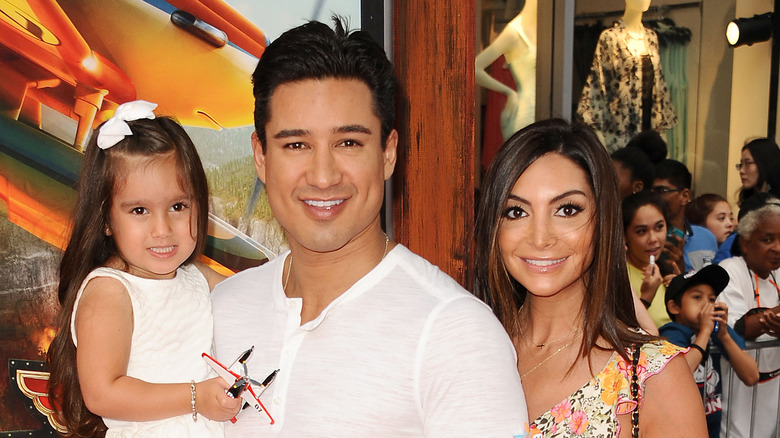 Gia, Mario Lopez, Courtney Mazza