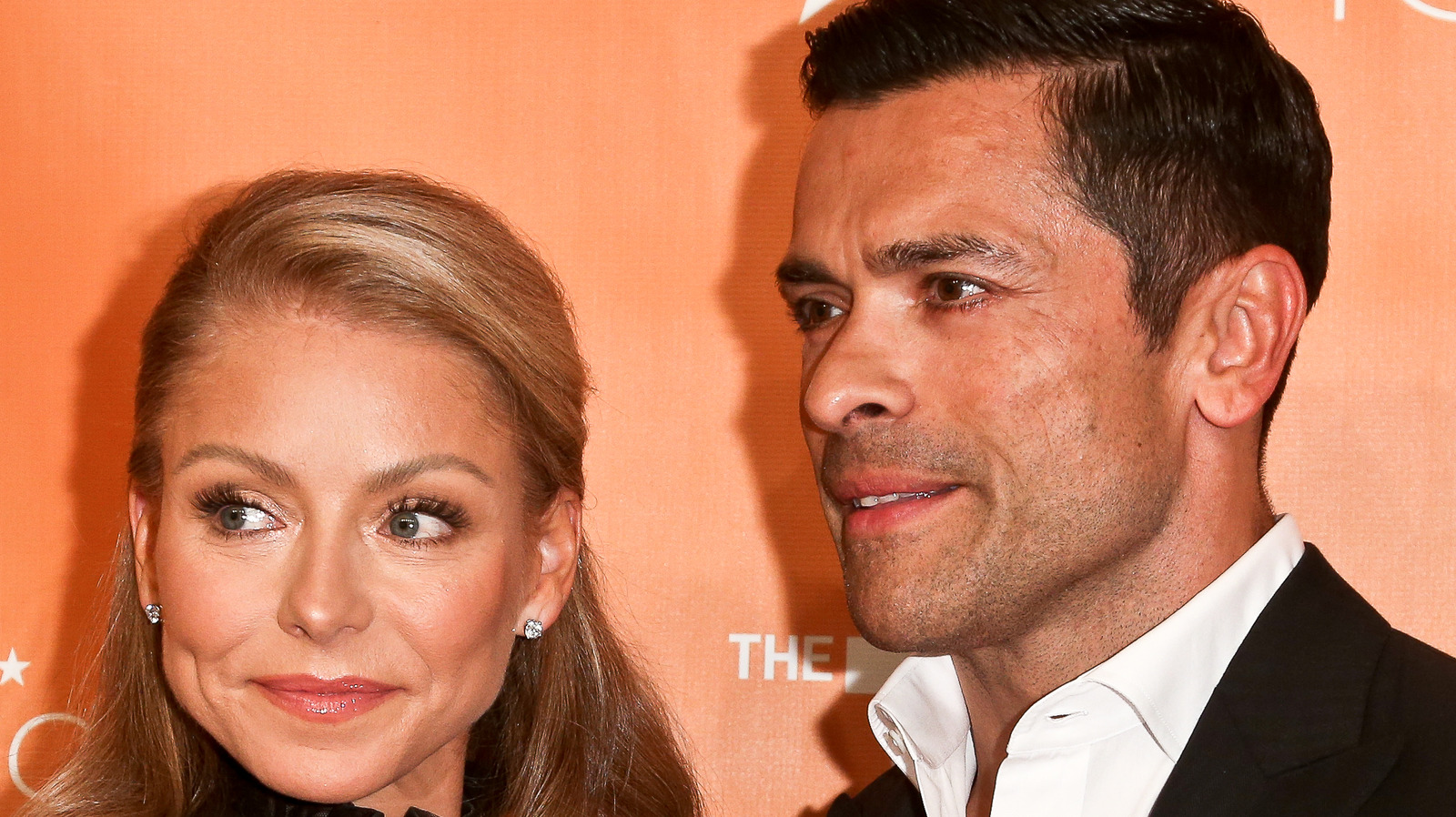 Mark Consuelos Reveals The Truth About His Traditional Marriage To 3915