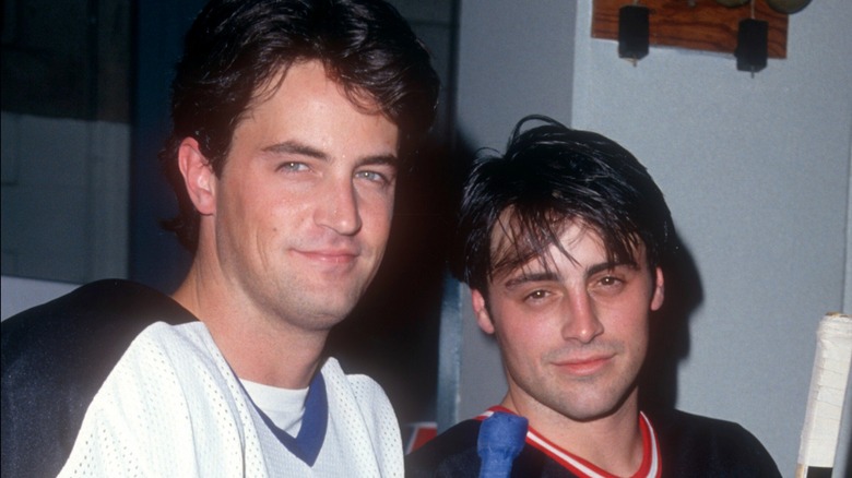 Matthew Perry and Matt LeBlanc smiling