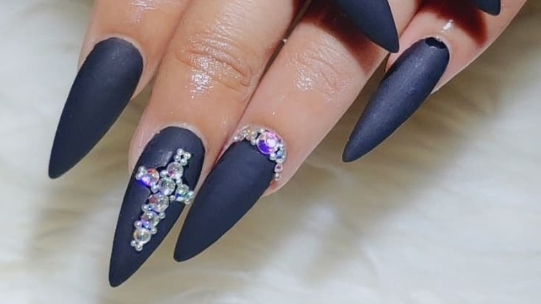 Black nails with jewel cross