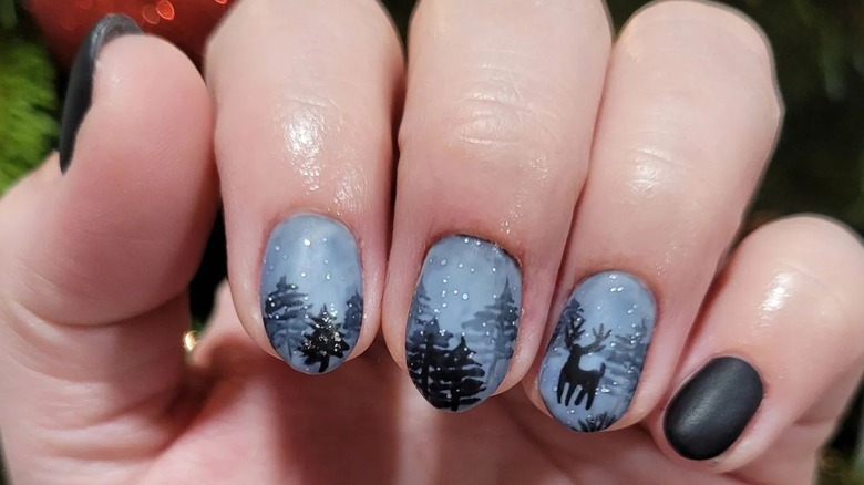 Winter wonderland scene on nails