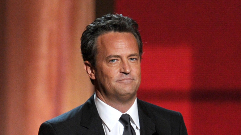 Matthew Perry, serious face