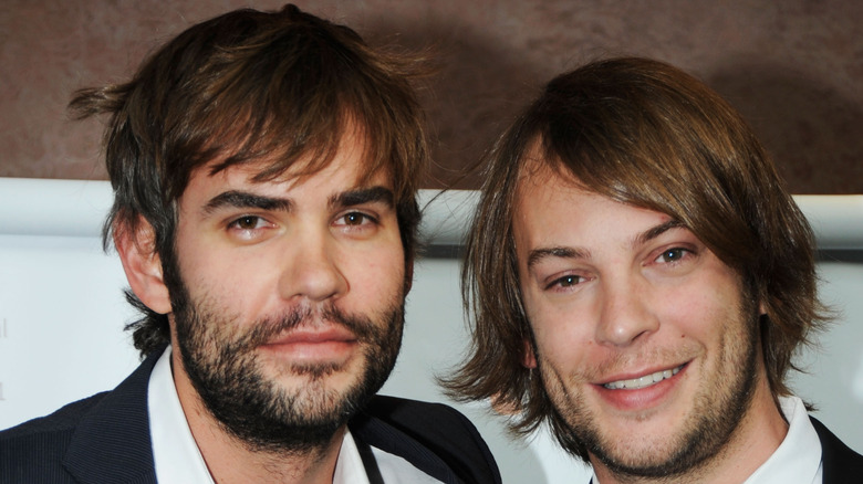 Rossif Sutherland poses with brother Angus 