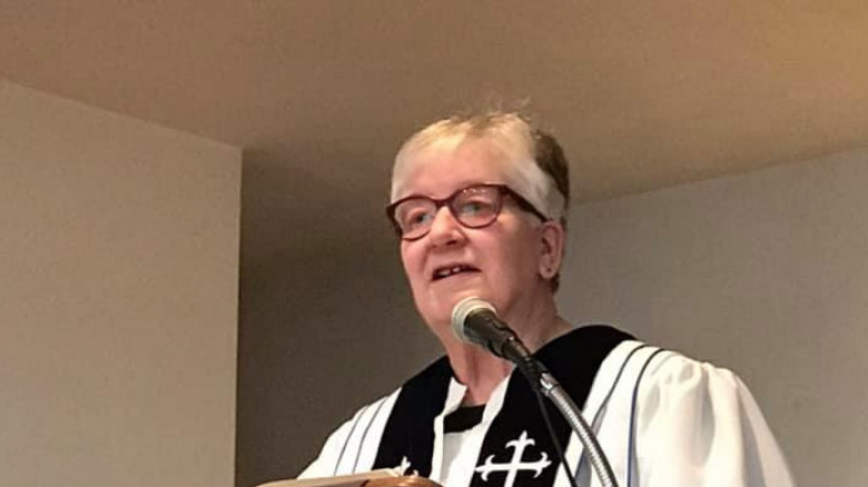 Frances McDormand's sister Dorothy addresses her congregation