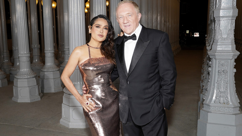 François-Henri Pinault and Salma Hayek posing