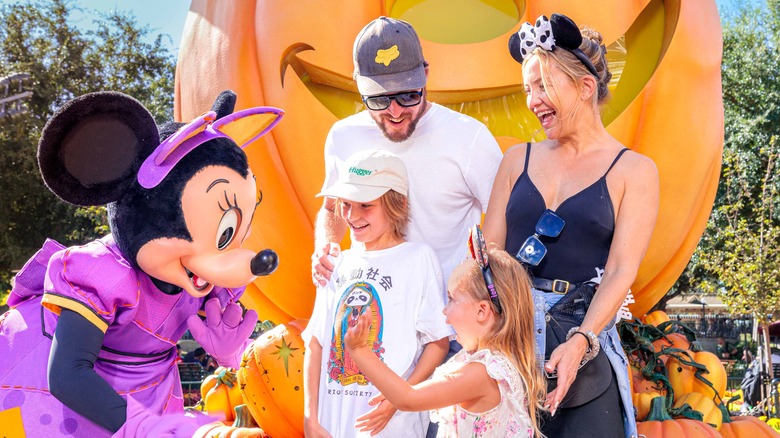 Kate Hudson and family, Disney