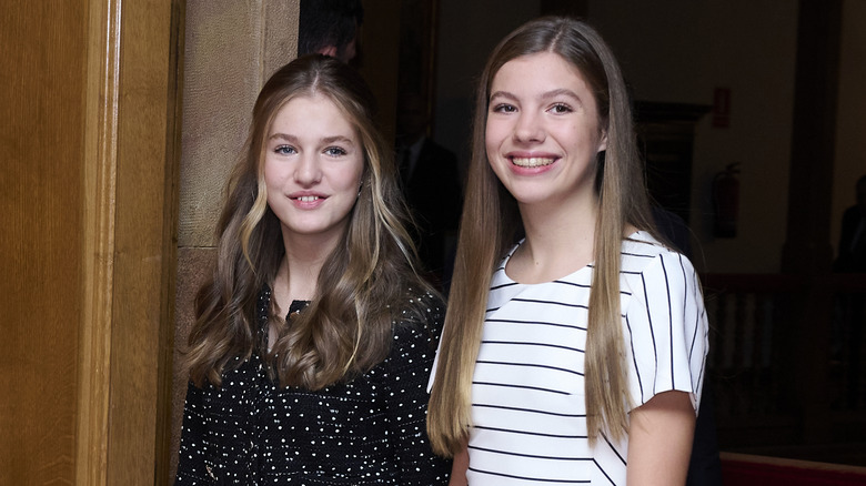 Infanta Sofía and Princess Leonor smiling