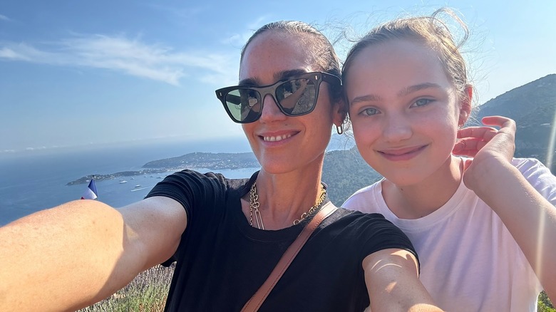 Jennifer Connelly and Agnes Bettany smiling